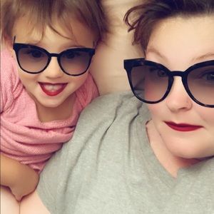 Meet your Posher, Amy